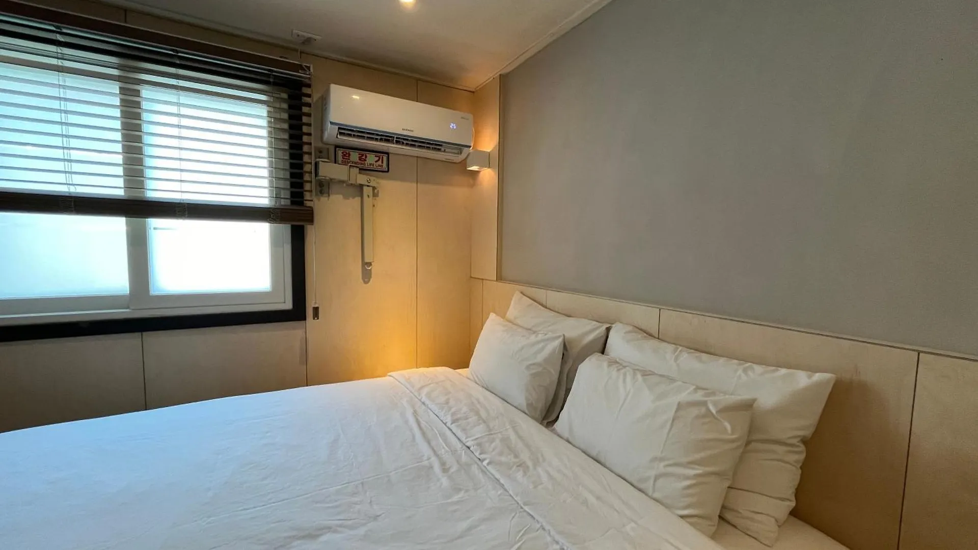 The Hit Hotel Busan